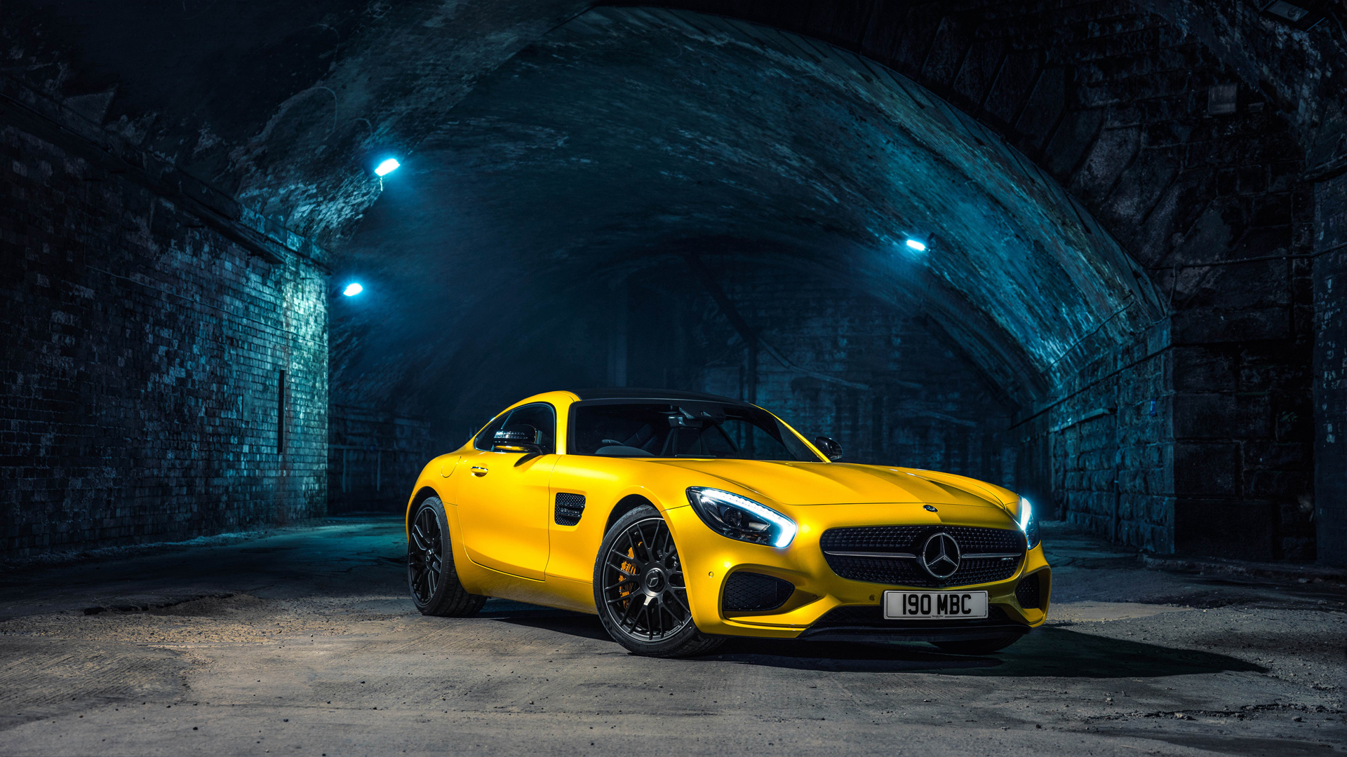 ['2015 奔驰 黄色 C190 汽车壁纸 写真 高清 AMG GT']
