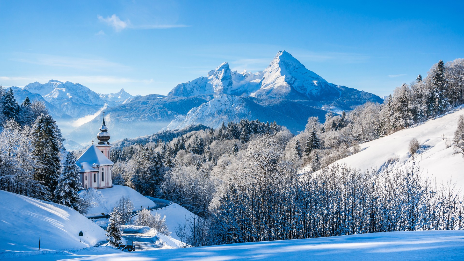 ['阿尔卑斯山 高山 冬季雪景 桌面壁纸 风景图片']